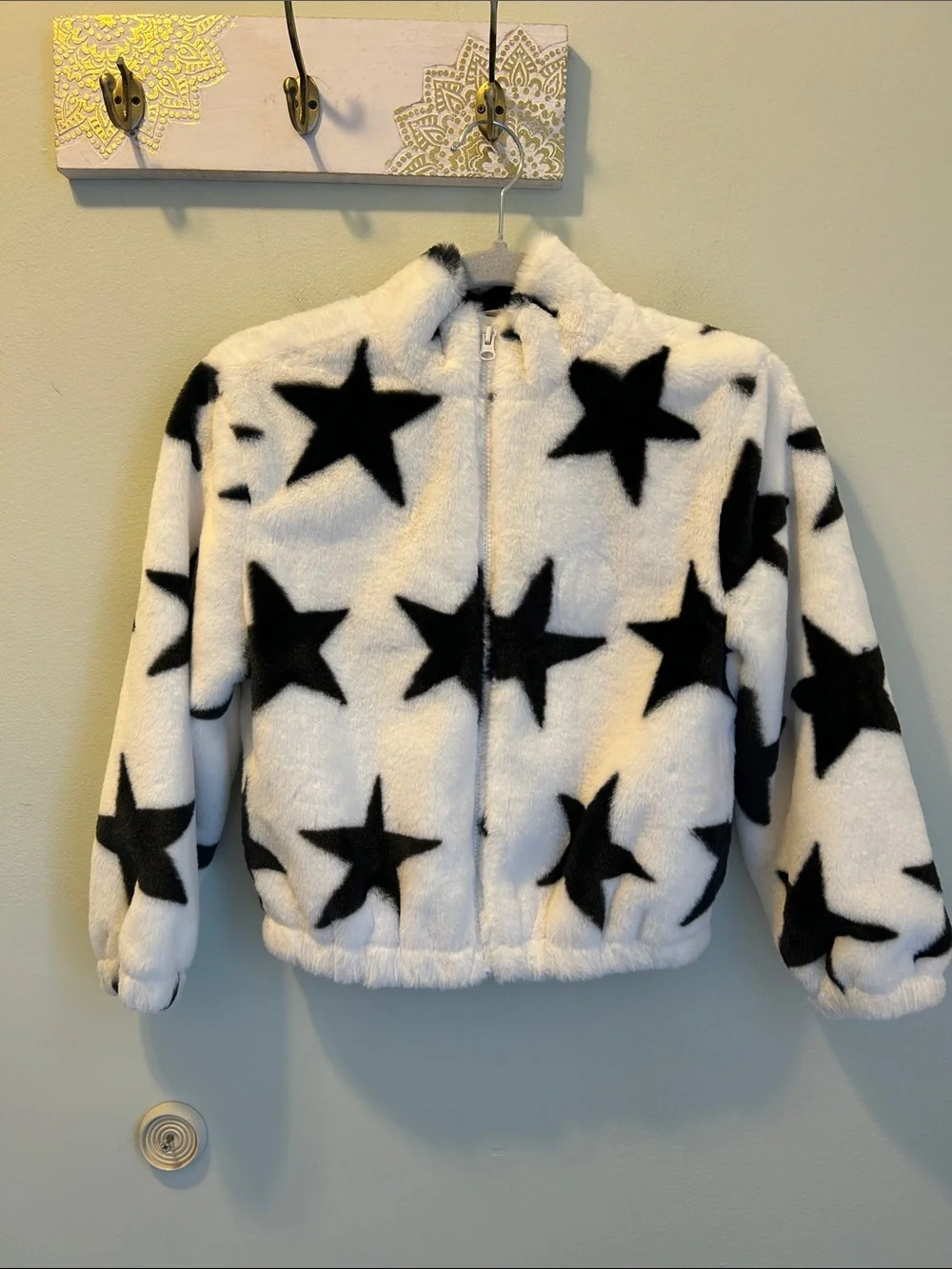 Old Navy White Fleece Jacket with Black Star Print